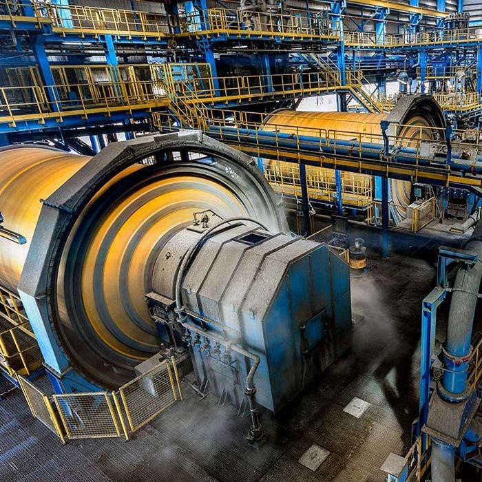 Industrial mill in a mineral processing plant